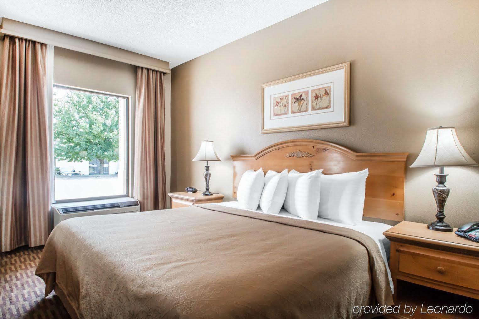 Quality Inn Us65 & E Battlefield Rd Springfield Ngoại thất bức ảnh