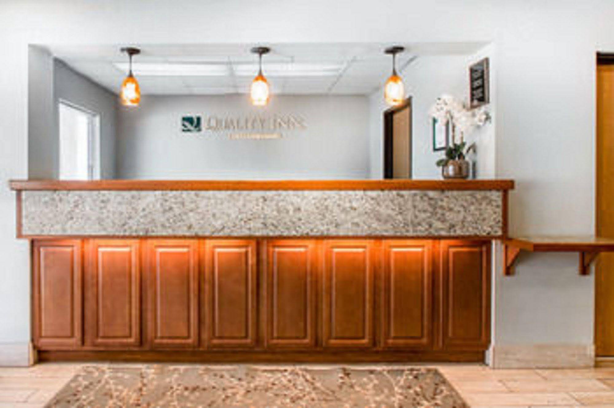 Quality Inn Us65 & E Battlefield Rd Springfield Ngoại thất bức ảnh