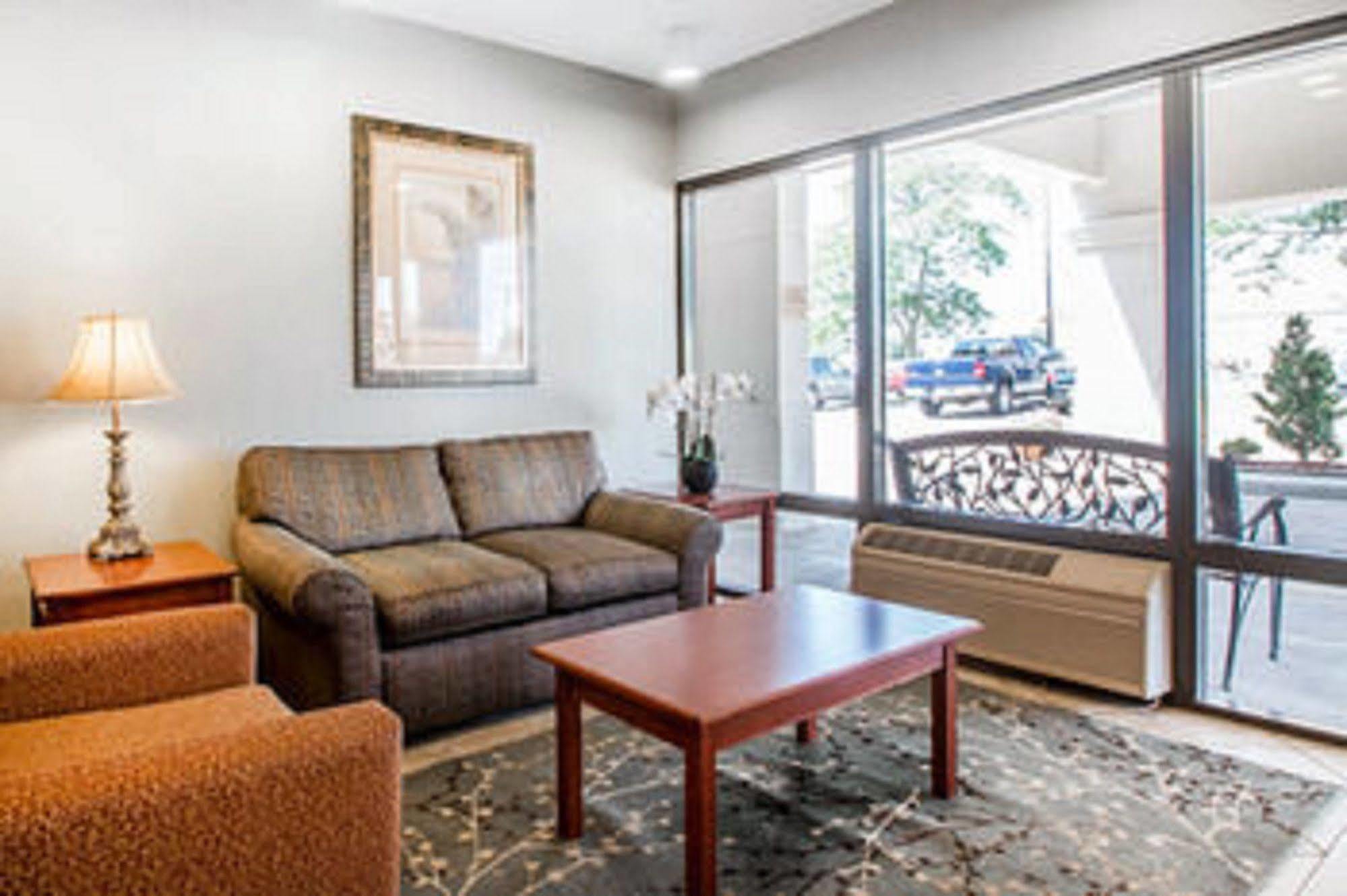 Quality Inn Us65 & E Battlefield Rd Springfield Ngoại thất bức ảnh