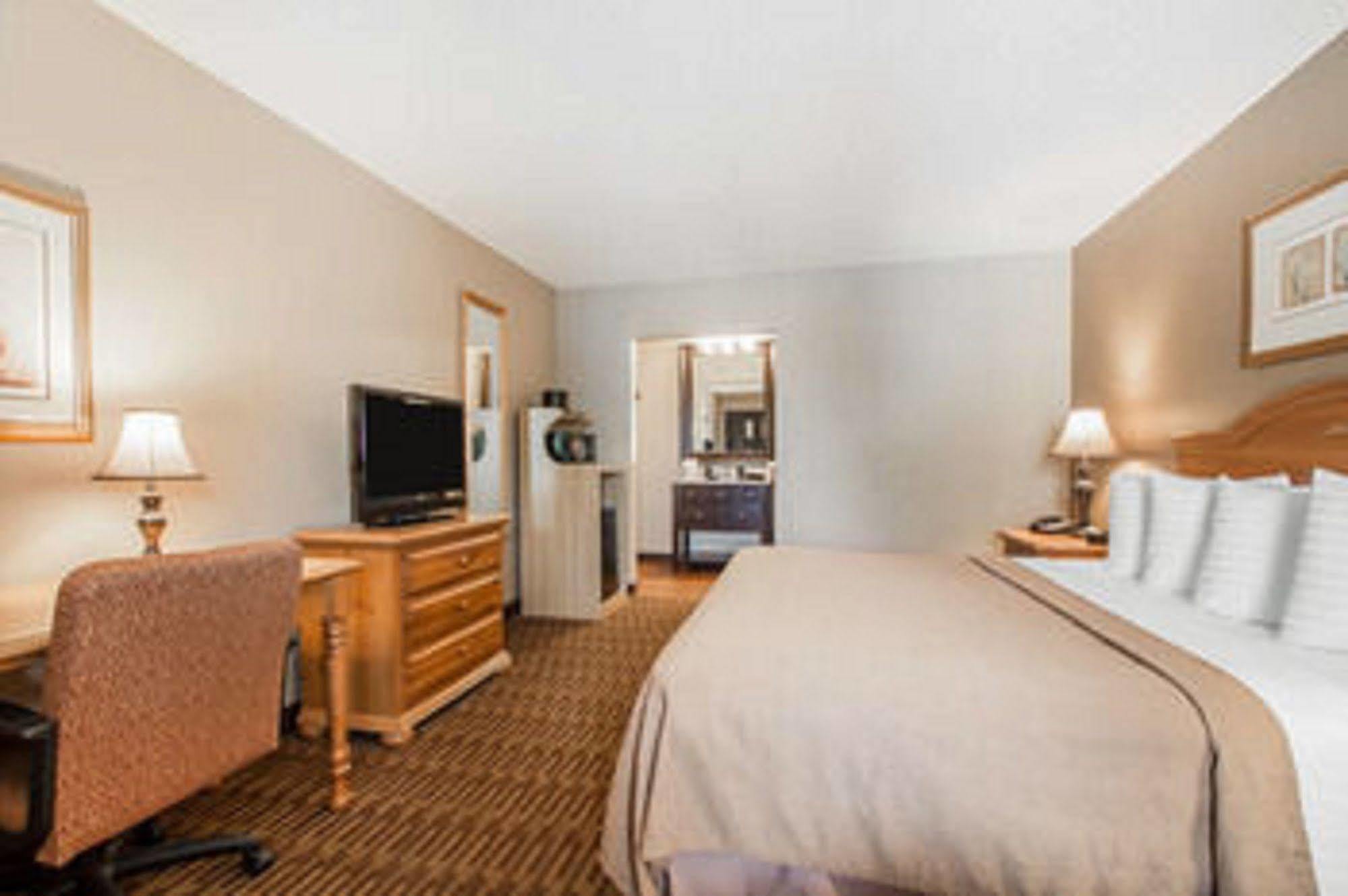 Quality Inn Us65 & E Battlefield Rd Springfield Ngoại thất bức ảnh
